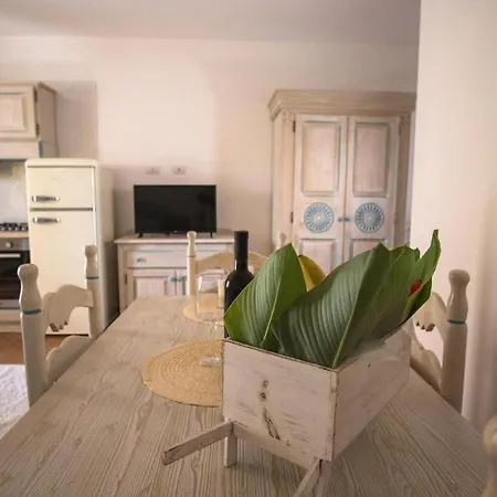 Apartment Superb Le Residenze Del Golfo Di No2187 *