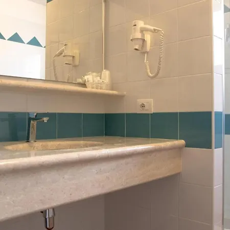 Apartment Superb Le Residenze Del Golfo Di No2187 Orosei