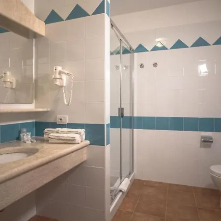Apartment Superb Le Residenze Del Golfo Di No2187 Orosei